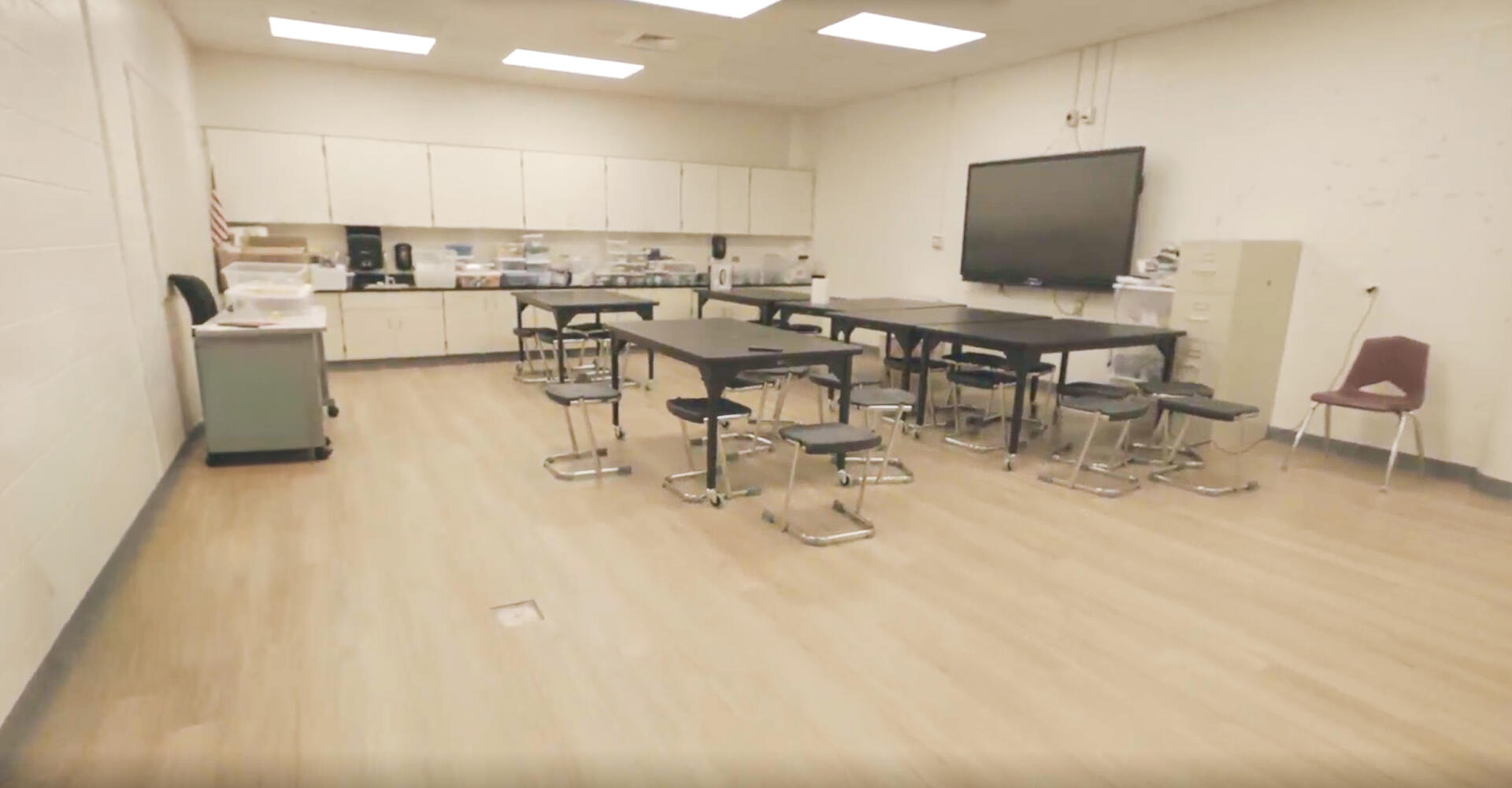 Waller ISD Renovation - Commercial Flooring Project Image 17 by Texan Floor Service | Roberts Road Elementary School