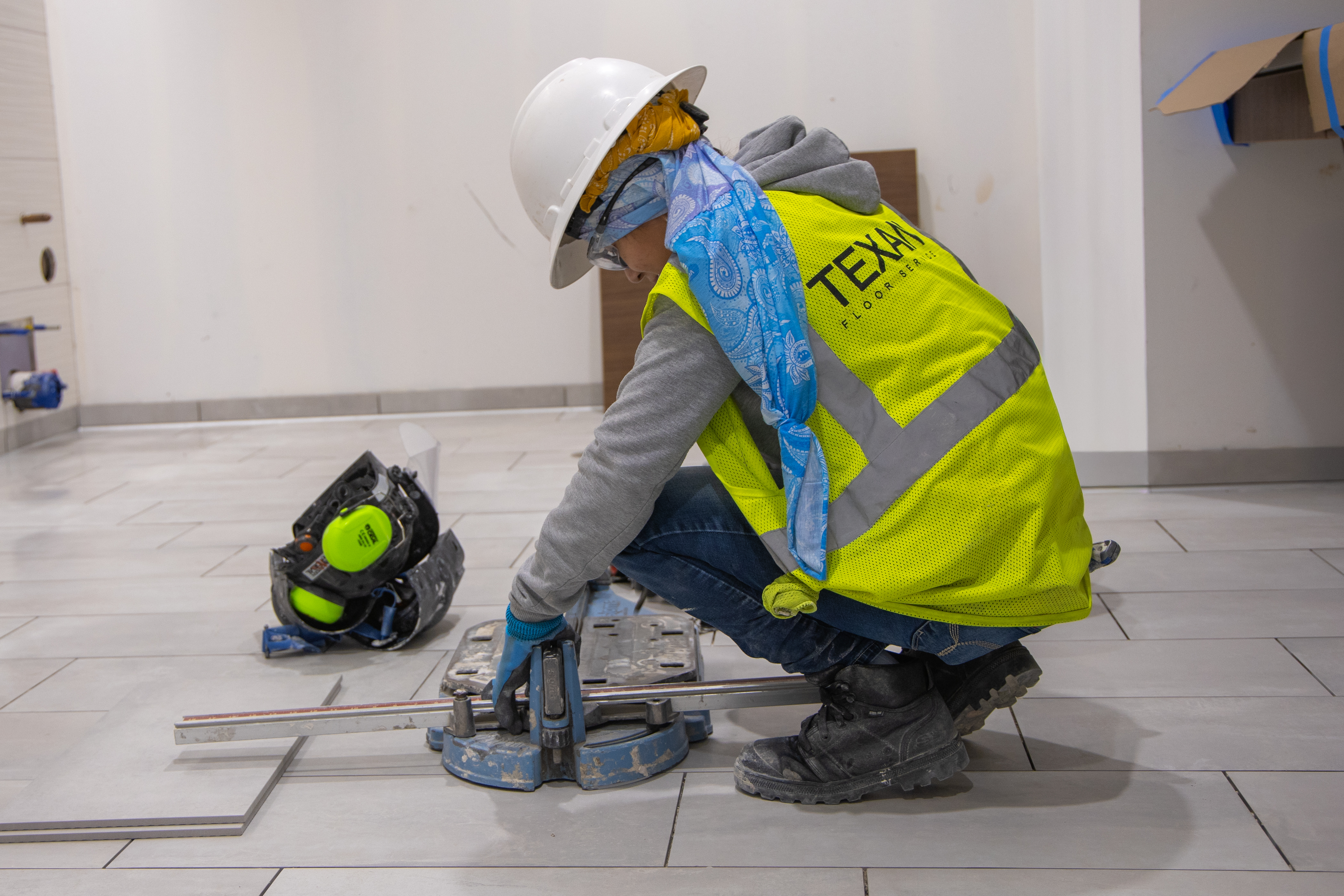 Ceramic Tile Installation - Commercial Flooring Service